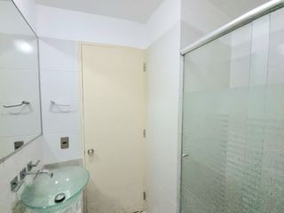 Foto 19 de ALQUILER DE DEPARTAMENTO EN MIRAFLORES. 2 DORMITORIOS CON COCHERA. LUGAR CENTRICO Y SEGURO.