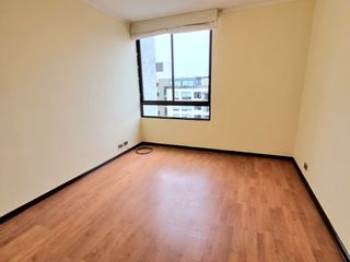 Foto 21 de ALQUILER DE DEPARTAMENTO EN MIRAFLORES. 2 DORMITORIOS CON COCHERA. LUGAR CENTRICO Y SEGURO.