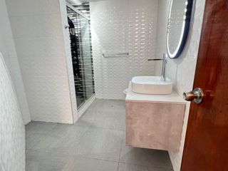 Foto 8 de VENDO HERMOSA CASA EN EL SOLMDE LA MOLINA