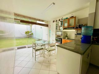 Foto 9 de VENDO LINDA CASA / 3 DOR / CONDOMINIO / BATALLONES / SANTA TERESA / DISEÑADA POR ARQ. MALACHOWSKI,  TECHOS ALTOS, ESPACIOS AMPLIOS, MUY ILUMINADA