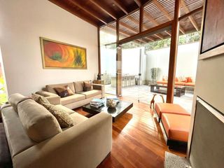 Foto 4 de VENDO LINDA CASA / 3 DOR / CONDOMINIO / BATALLONES / SANTA TERESA / DISEÑADA POR ARQ. MALACHOWSKI,  TECHOS ALTOS, ESPACIOS AMPLIOS, MUY ILUMINADA