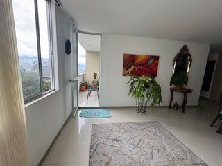 Foto 3 de Luminoso Apartamento de 2 Habitaciones a la Venta en Armenia, Quindio