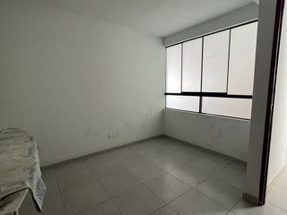 Foto 5 de AMPLIA CASA de 5 PISOS EN SAN JUAN DE LURIGANCHO