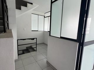 Foto 14 de AMPLIA CASA de 5 PISOS EN SAN JUAN DE LURIGANCHO