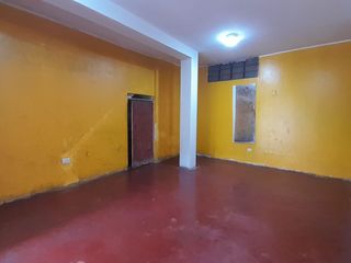 Foto 1 de Venta Local Comercial En Urb. Fortaleza De Vitarte - Ate