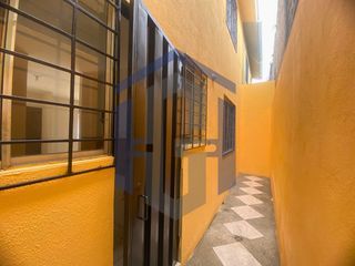 Foto 10 de Casa de 2 plantas en venta - Mucho Lote 1, Guayaquil, Ecuador