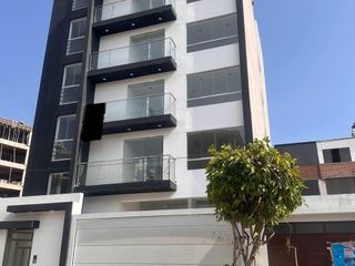 Foto 1 de VENDO LINDOS DEPARTAMENTOS ACOGEDORES Y AMPLIOS DE 125mt. EN CAYMA, DE 3 DORMITORIOS CON 3 BAÑOS, ASCENSOR Y COCHERA ASCENSOR Y COCHERA