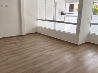 Foto 2 de VENDO LINDOS DEPARTAMENTOS ACOGEDORES Y AMPLIOS DE 125mt. EN CAYMA, DE 3 DORMITORIOS CON 3 BAÑOS, ASCENSOR Y COCHERA ASCENSOR Y COCHERA