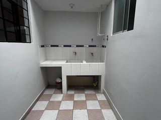 Foto 4 de EN VENTA CASA DE 3 PISOS BARRANCA, EXCELENTE UBICACIÓN, CERCA A LA PLAYA- PRECIO DE REALIZACIÓN.
