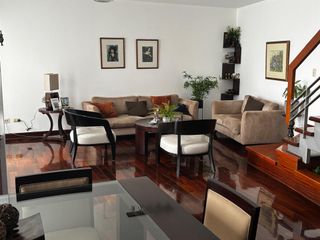 Foto 7 de CASA RECIEN REMODELADA EN SURCO