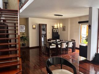 Foto 9 de CASA RECIEN REMODELADA EN SURCO