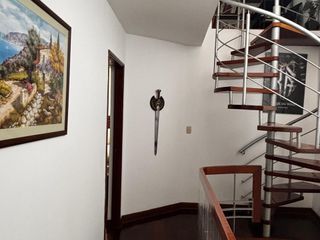 Foto 23 de CASA RECIEN REMODELADA EN SURCO