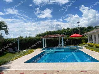 Foto 1 de Renta Casa Campestre Amoblada sector Cerritos Pereira