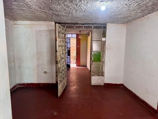 Foto 11 de VENTA DE CASA EN ESQUINA- SAN MARTÍN DE PORRES