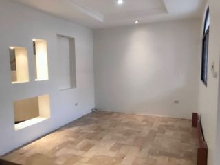 Foto 1 de Venta Casa con cerramiento Urdenor 1 Guayaquil