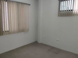 Foto 6 de Venta Casa con cerramiento Urdenor 1 Guayaquil