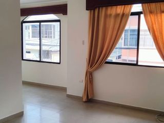 Foto 3 de Venta Casa con cerramiento Urdenor 1 Guayaquil