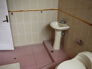 Foto 17 de ✅📍Los Keñuales - Esquina Se VENDE Casa 2 Pisos