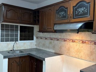 Foto 12 de Vendo casa 1 planta en Urbanizacion San Patricio (Machala)