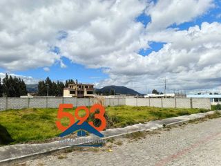 Foto 2 de Terreno de Venta en Latacunga