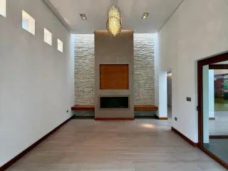 Foto 11 de CASA DE 4 HABITACIONES CON JARDIN -EN RENTA- TUMBACO 520M2
