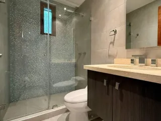 Foto 16 de CASA DE 4 HABITACIONES CON JARDIN -EN RENTA- TUMBACO 520M2
