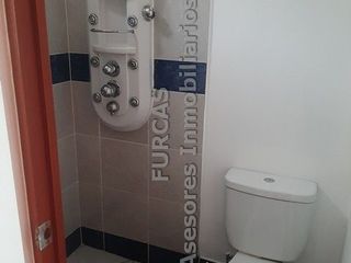 Foto 4 de PRECIOSO Y MUY AMPLIO DUPLEX EN LINCE LIMITE CON SAN ISIDRO