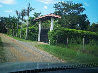 Foto 12 de Oportunidad: Preciosa Casa Finca en zona de alta valorización.