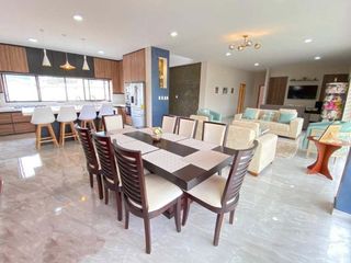 Foto 3 de LUJOSA PROPIEDAD EN VENTA SECTOR PRIVADO