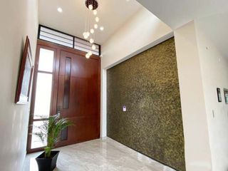 Foto 10 de LUJOSA PROPIEDAD EN VENTA SECTOR PRIVADO