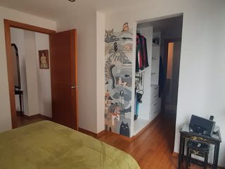 Foto 9 de En venta en La Carolina, cerca Quicentro, República del Salvador,  bonito y confortable departamento con balcón