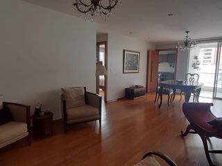 Foto 7 de En venta en La Carolina, cerca Quicentro, República del Salvador,  bonito y confortable departamento con balcón