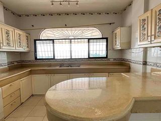 Foto 9 de Departamento Penthouse de 3 Dormitorios + Cuarto de servicio en Ciudadela Privada Los Senderos (Ceibos)
