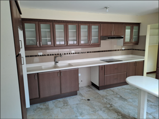 Foto 7 de SE RENTA CASA DENTRO DE URBANIZACIÓN SECTOR CHILLO JIJON - CONOCOTO