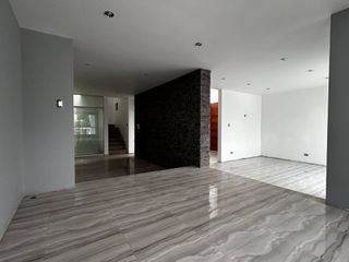 Foto 3 de Venta Casa Esquina - En La Herrería El Corazón De Arequipa