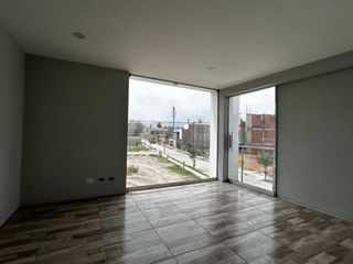 Foto 1 de Venta Casa Esquina - En La Herrería El Corazón De Arequipa