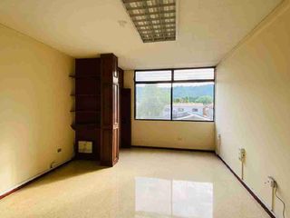 Foto 5 de URDESA CENTRAL OFICINAS