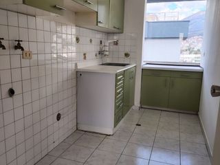Foto 2 de Departamento en Quito Av. Amazonas y el Inca