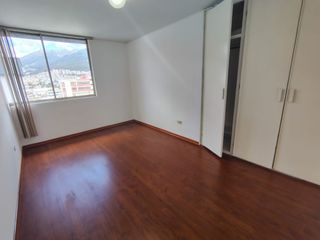 Foto 9 de Departamento en Quito Av. Amazonas y el Inca