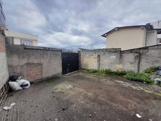 Foto 15 de EN VENTA, EN LA CIUDAD DE LOJA, DETRAS DEL SUPERMAXI, CASA CON PROYECCIÓN COMERCIAL DE 3 HABITACIONES