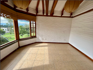 Foto 6 de Casa en renta en EXCLUSIVA URBANIZACIÓN de Los Chillos - Sangolqui