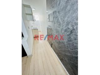 Foto 12 de En Venta: Exclusivo Dpto. 4To Piso En Urb. Matellini