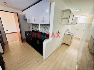 Foto 13 de En Venta: Exclusivo Dpto. 4To Piso En Urb. Matellini