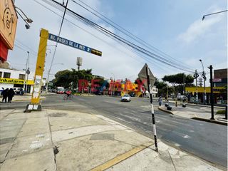 Foto 18 de En Venta: Exclusivo Dpto. 4To Piso En Urb. Matellini