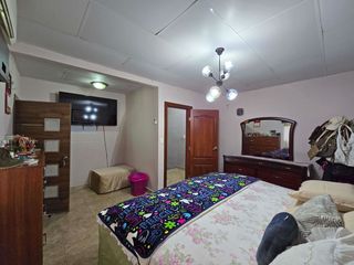 Foto 19 de Venta de Casa de 2 plantas, 3 dormitorios, REMODELADA - Villa España Etapa Barcelona
