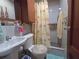 Foto 22 de Venta de Casa de 2 plantas, 3 dormitorios, REMODELADA - Villa España Etapa Barcelona