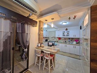 Foto 9 de Venta de Casa de 2 plantas, 3 dormitorios, REMODELADA - Villa España Etapa Barcelona
