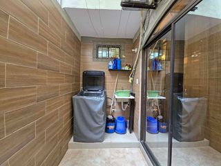 Foto 14 de Venta de Casa de 2 plantas, 3 dormitorios, REMODELADA - Villa España Etapa Barcelona