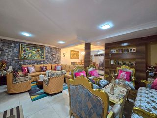 Foto 3 de Venta de Casa de 2 plantas, 3 dormitorios, REMODELADA - Villa España Etapa Barcelona