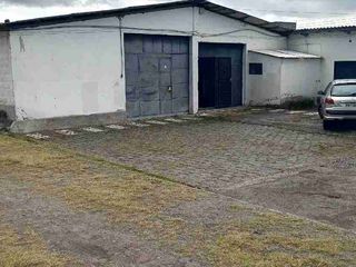 Foto 1 de SE RENTA BODEGA PARA ALMACENAR SECTOR NORTE QUITO AGENCIA NACIONAL DE TRÁNSITO